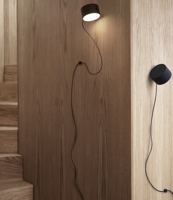Muuto MUUTO - Applique Post Black