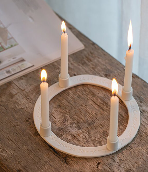 Rader Couronne De Bougies · Feuilles