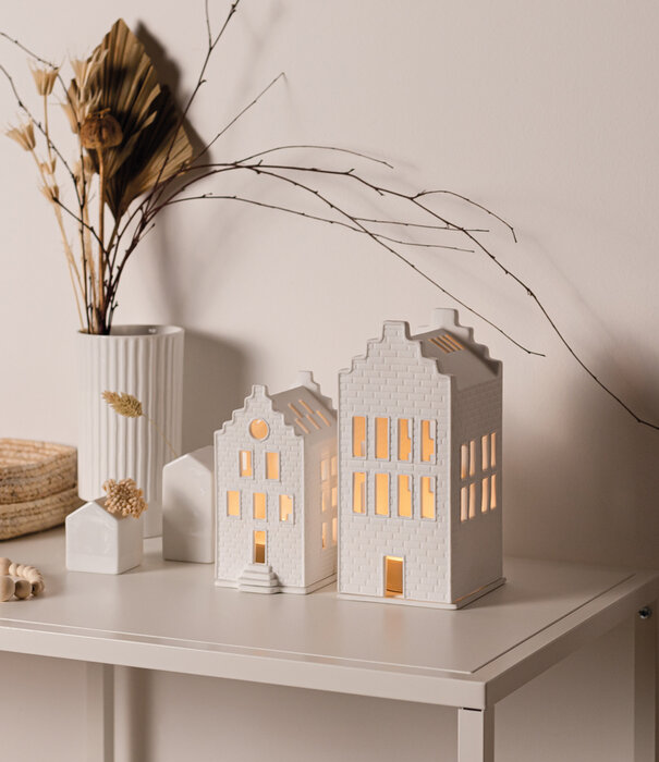 Rader Maison Lumineuse · Grande Maison En Briques