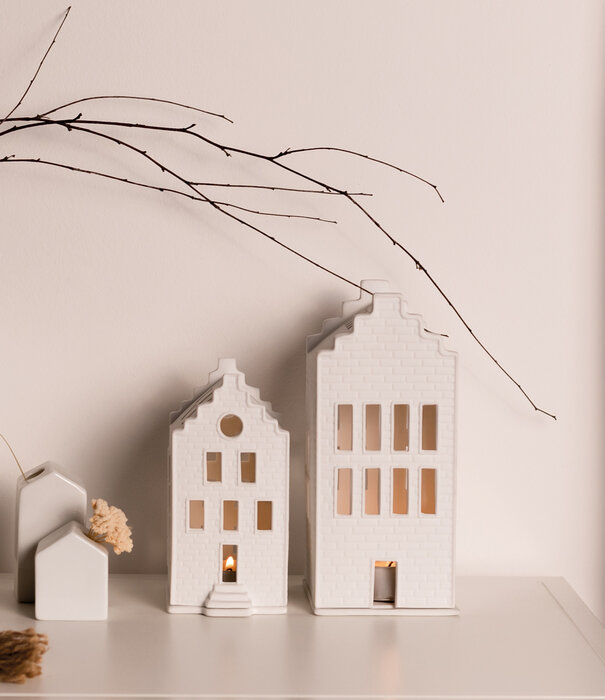 Rader Maison Lumineuse · Grande Maison En Briques