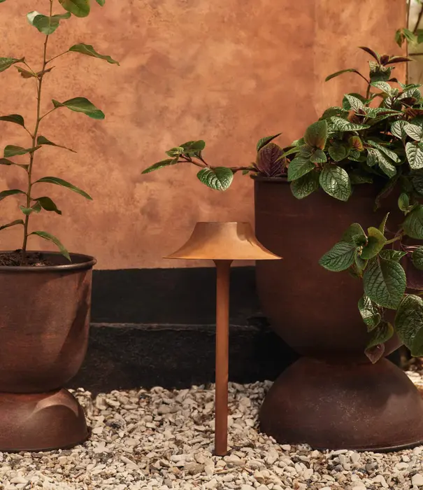 Ferm Living Pot Hourglass - Medium - Rouille