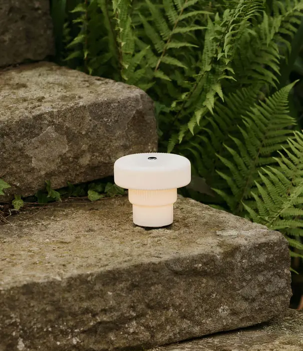 Ferm Living Lampe portable - Ripple