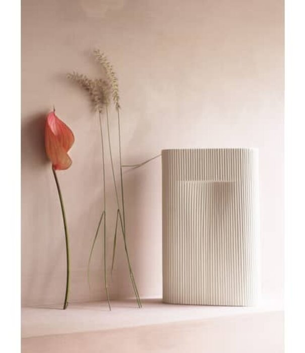 Muuto Ridge Vase Off White L