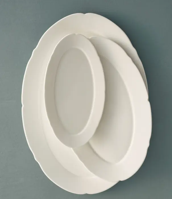 Serax Assiette Ovale M -Silhouette