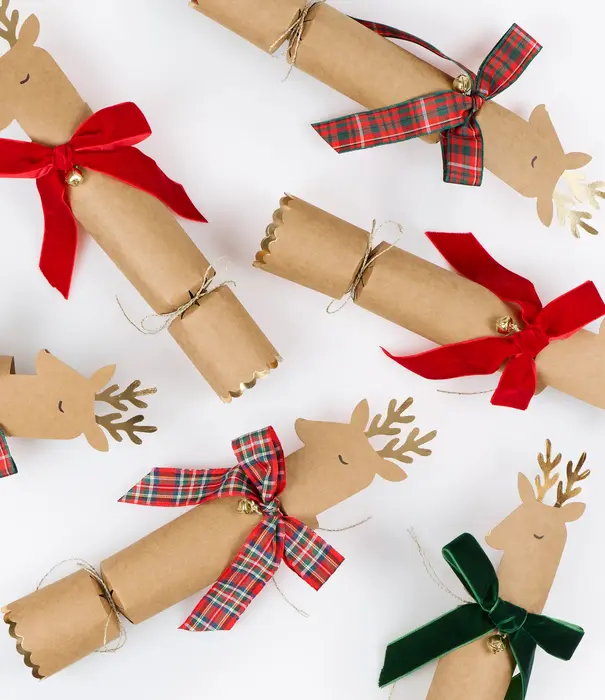 Meri Meri Tartan & Velvet Bow Reindeer No-Snap Crackers (x 6)