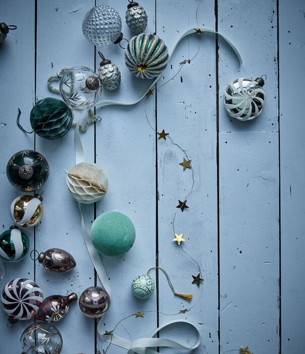 House Doctor Garland, Hdstars, Antique Brass Finish