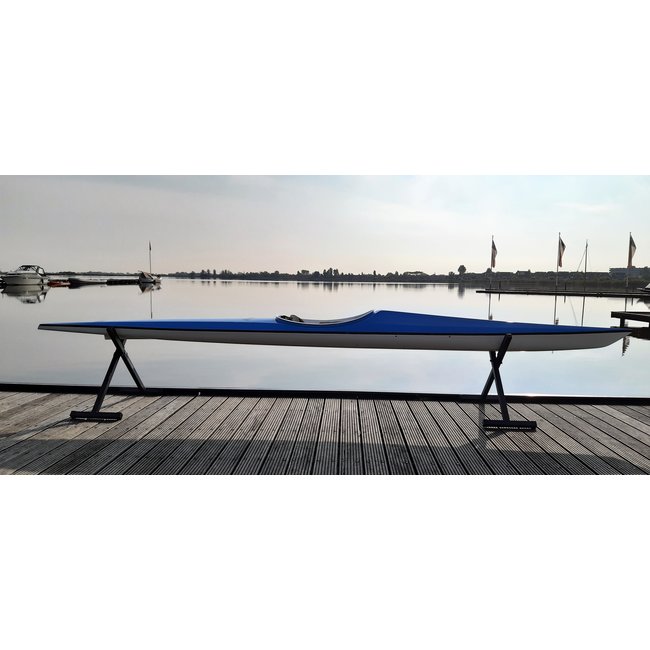 Eagle Kajett 520, k/carbon bodemlaag