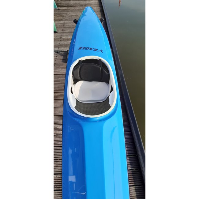 Eagle Kajett 520, k/carbon bodemlaag