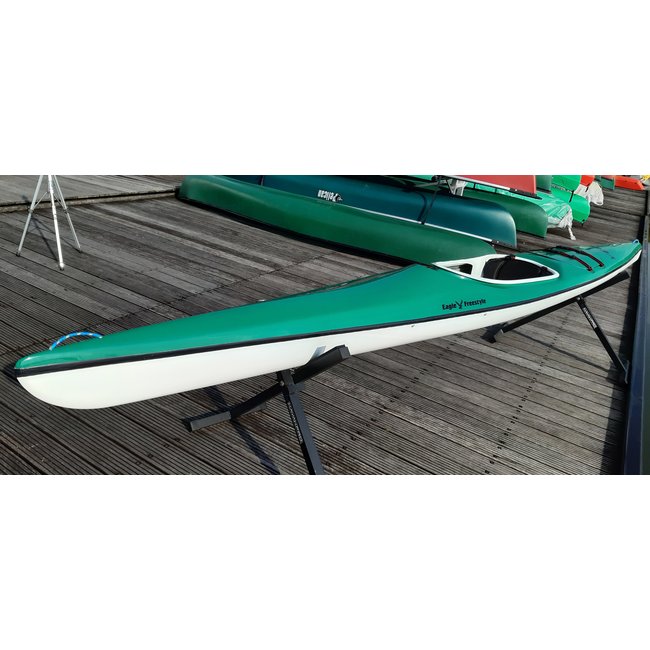 Eagle Freestyle 450 met dekluik, k/carbon bodemlaag