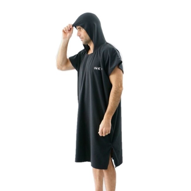 Nelo Omkleed Poncho