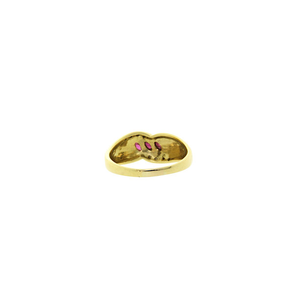 Gouden ring met robijn en diamant 18 krt