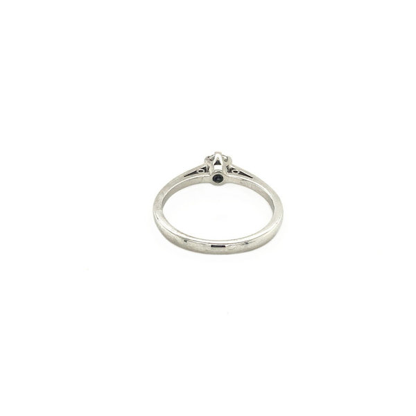 Solitaire ring with diamond 9 krt