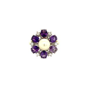 White gold ring with pearl, amethyst and diamond 14 krt