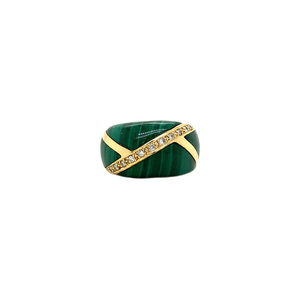Gold ring with malachite and diamond 18 krt