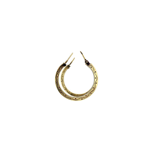 Gold earrings with engraving 14 krt