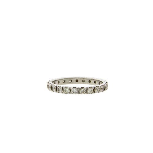 White gold alliance ring with 14 carat diamond