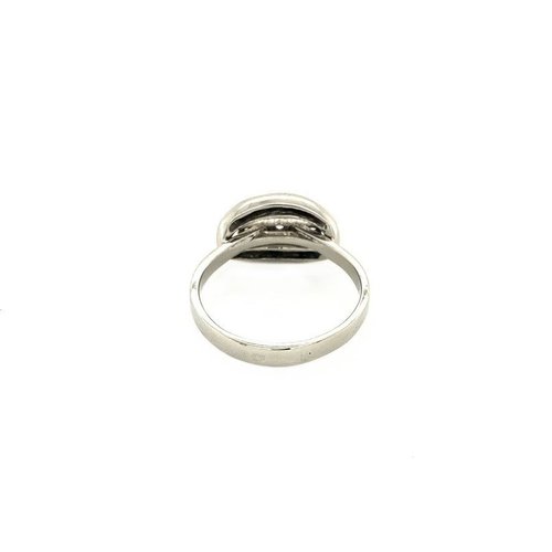 White gold fantasy ring with diamond 14 krt