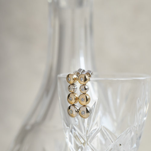 Gold earrings with diamond 18 krt