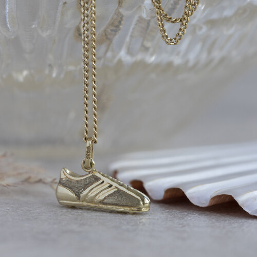 Gold pendant football shoe 14 crt* new