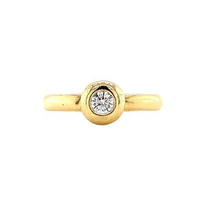 Gouden solitair ring met diamant 18 krt