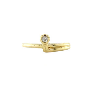 Gold ring with zirconia 14 crt