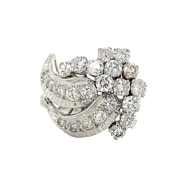 Witgouden cocktail ring met diamant 14 krt