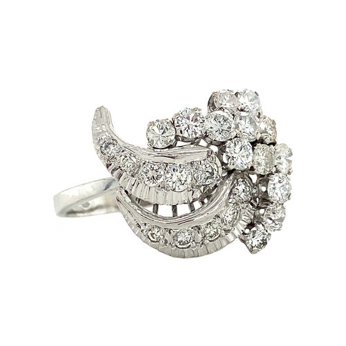 Witgouden cocktail ring met diamant 14 krt