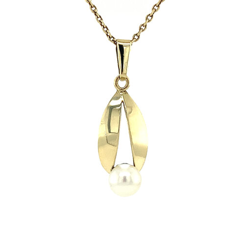 Gold pendant with pearl 14 crt