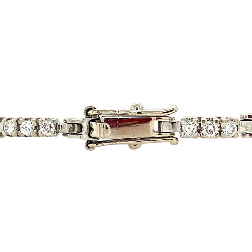 White gold bracelet with 14 crt diamond