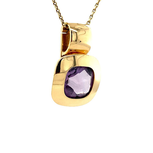 Gold clip pendant with amethyst 18 crt