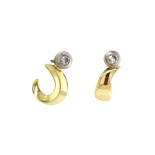 Gold stud earrings with diamond 14 crt