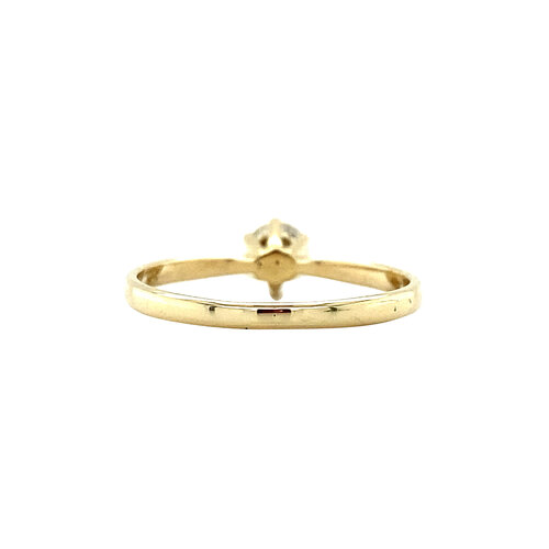 Gold solitaire ring with diamond 14 crt