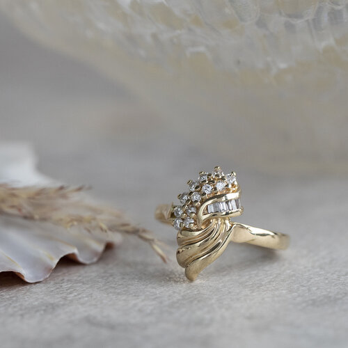 Gouden ring met diamant 14 krt