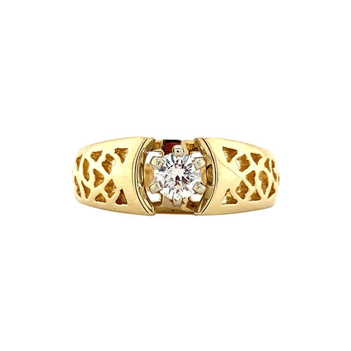 Gold ring with diamond 14 crt