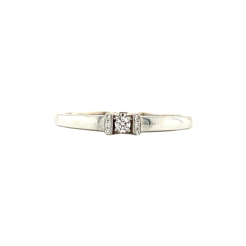 White gold ring with diamond 14 crt