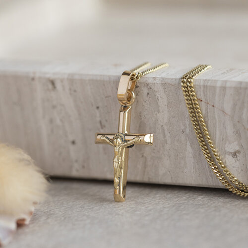 Gold cross pendant 18 crt