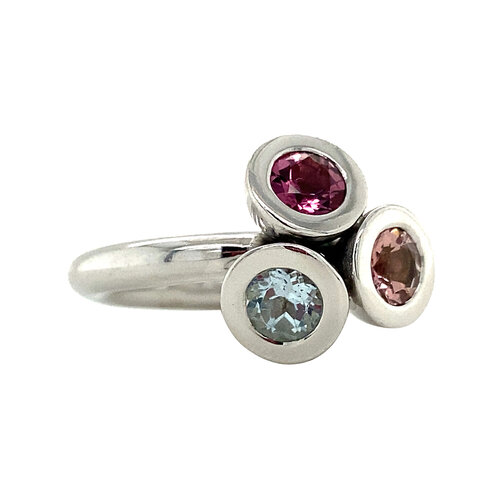 White gold ring with topaz and tourmaline 14 kt