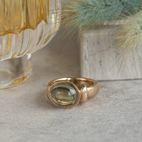 Rose gold Toujours Ajour ring from Bron 14 crt