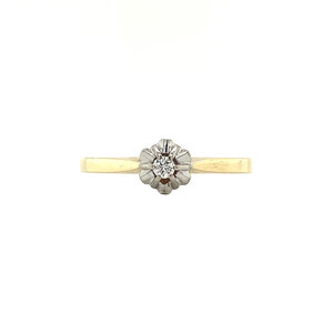 Gold solitaire ring with diamond 14 crt