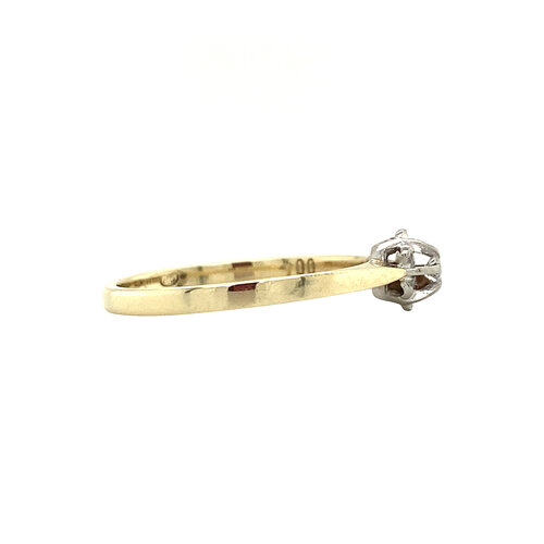 Gouden solitair ring met diamant 14 krt