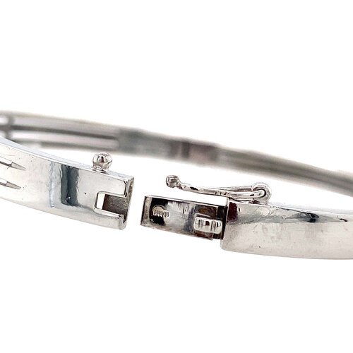 White gold bangle with diamond 14 crt