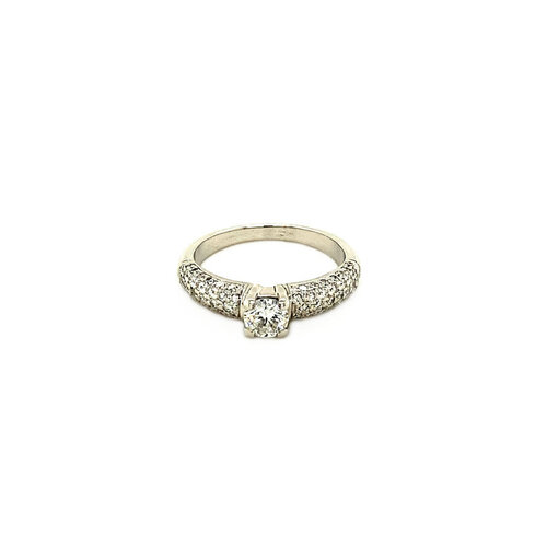 Witgouden ring met diamant 14 krt