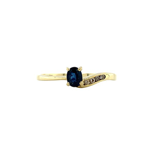 Gold ring with zirconia 14 crt