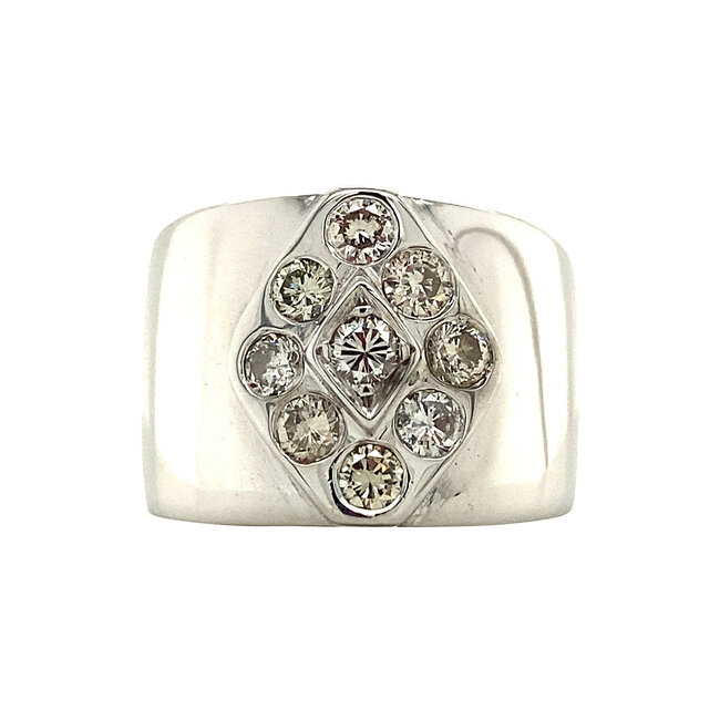 Ring mit Diamant 13 Karat