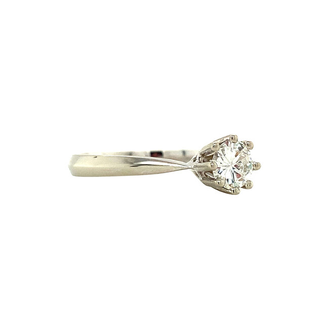 Witgouden solitair ring met diamant 18 krt