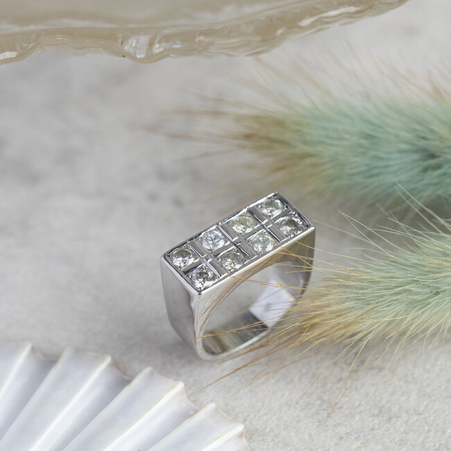 Witgouden ring met diamant 14 krt