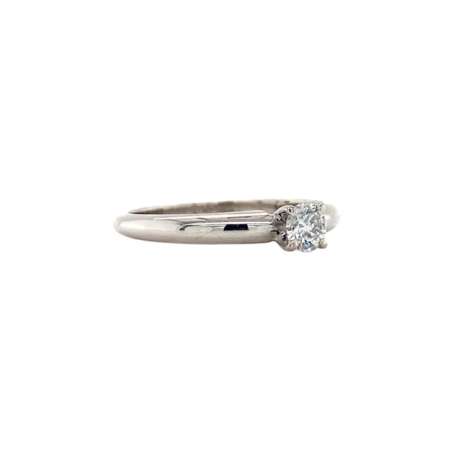 White gold solitaire ring with diamond 14 kt