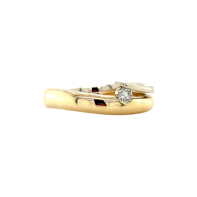 Gold ring with diamond 14 kt