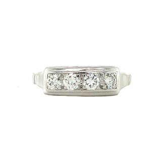 Weißgoldring mit Diamant 14 Karat