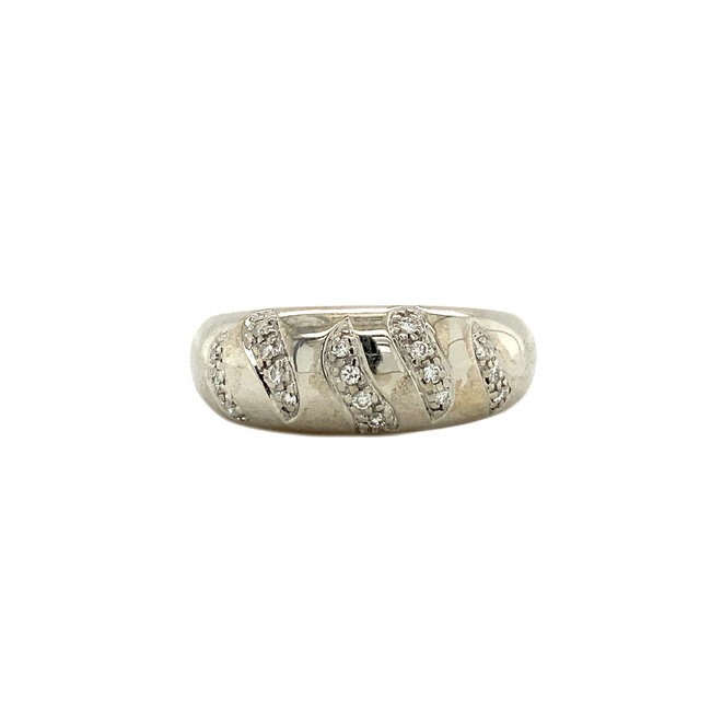 White gold ring with diamond 14 kt